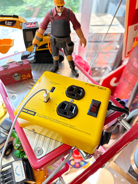 インダストリアル　スチールタップ　USB　（2個口+USB/イエロー）　OAタップ　電源タップ　3.4A　USB急速充電　1.8m |  | 03