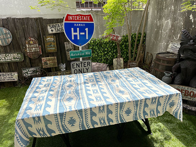 サーフ柄マルチカバー　（ライトブルー）　225cm×150cm　コットン製フリークロス　■　アメリカン雑貨　アメリカ雑貨 | 