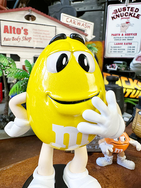m&m's　ダイキャストメタルフィギュア　（イエロー）　■　アメリカン雑貨　アメリカ雑貨 |  | 01