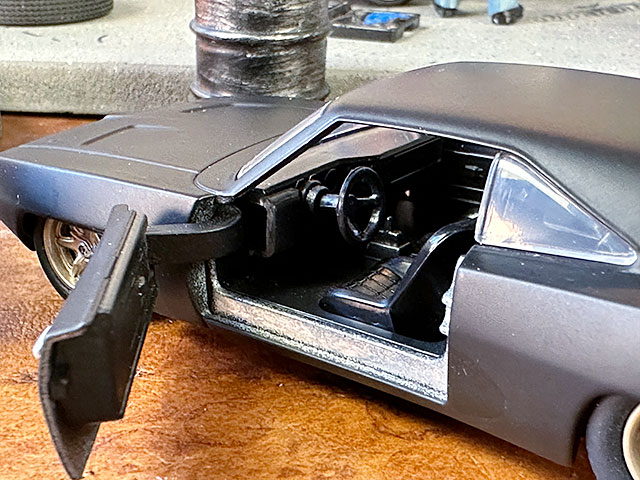 最安価格 Fast&Furious 1:24 ´68 ダッジチャージャー&トヨタスープラ ミニカー