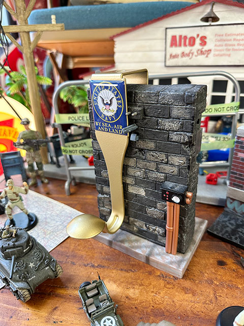 U.S.ネイビー　ドアハンガーフック　（ラウンドエンブレム）　U.S.　NAVY　■　アメリカン雑貨　アメリカ雑貨 爆買 |  | 03