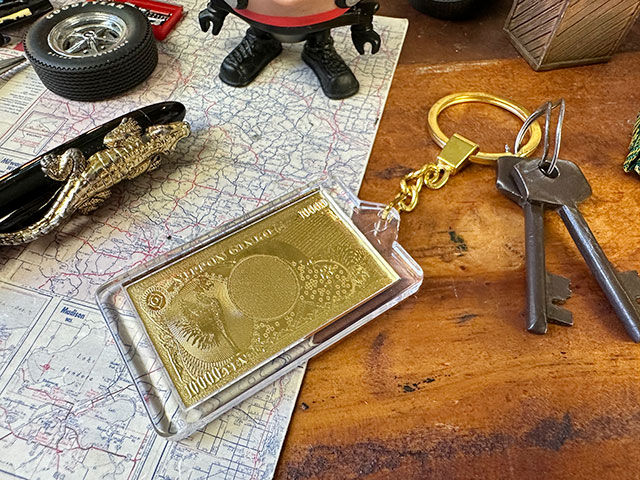 金運招福　金の壱万円札キーホルダー　商売繁盛　開運招福 ■ アメリカン雑貨 アメリカ雑貨 |  | 02