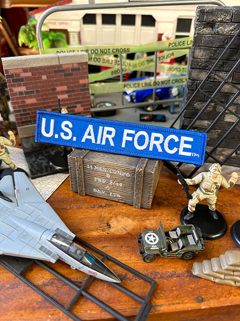 U.S.エアフォース　ミリタリーワッペン　（レクタングル/テキストロゴ）　■　アメリカン雑貨　アメリカ雑貨 爆買 | 