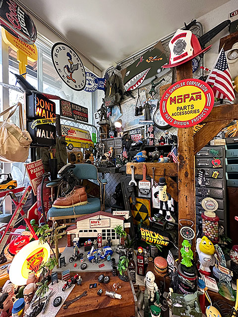 MOPAR　モパー　ラウンド型ブリキ看板　（PARTS DIVISION PRODUCTS）　■　アメリカン雑貨　アメリカ雑貨 |  | 02