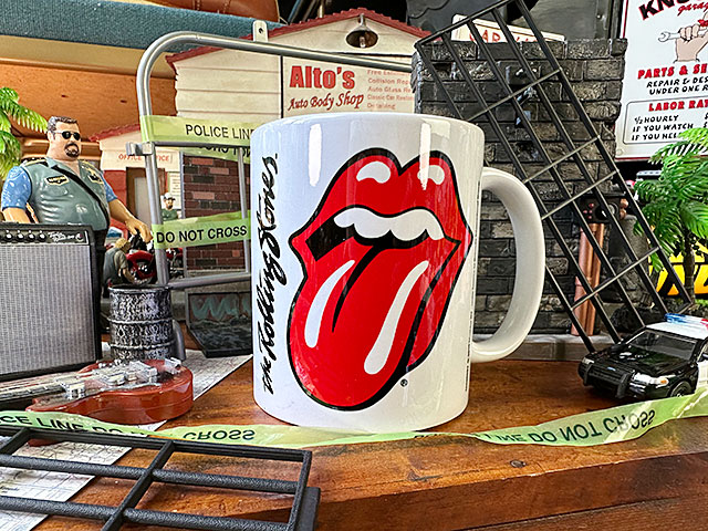 ローリングストーンズ オフィシャルマグカップ （Lips） 320ml