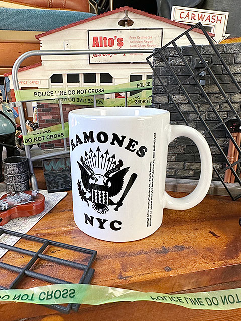 ラモーンズ　オフィシャルマグカップ　320ml　パンクロック　■ アメリカ雑貨 アメリカン雑貨　 | 