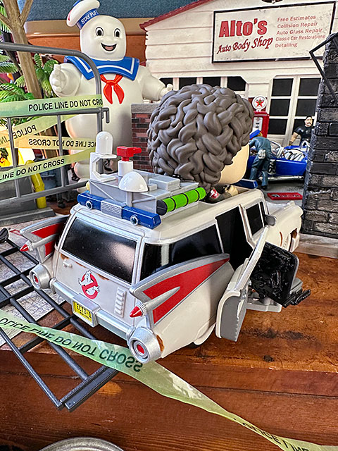 Ghostbusters: Afterlife - Ecto-1 with Trevor Super Deluxe