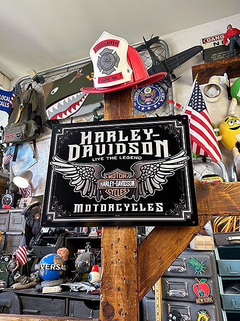 正規】HARLEY-DAVIDSONハーレーダビッドソン エンボス看板