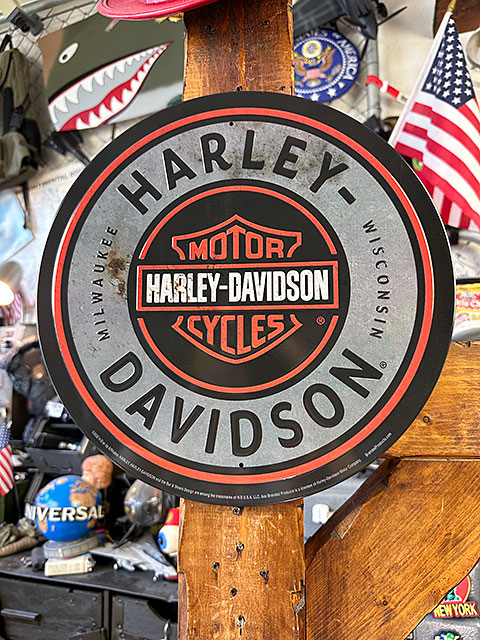 ハーレーダビッドソン　B&S　ヴィンテージ　ラウンド型　エンボスティンサイン　ブリキ看板 ■ アメリカン雑貨 アメリカ雑貨 | Harley Davidson