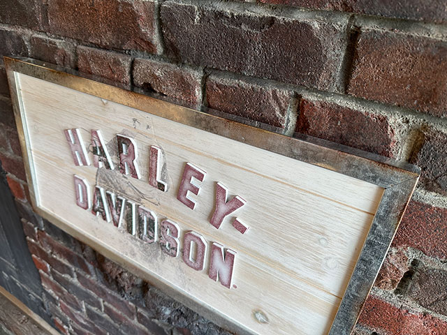 ハーレーダビッドソン　ライダーパブサイン　木製看板　ウッドサイン ■ アメリカン雑貨 アメリカ雑貨 | Harley Davidson | 01