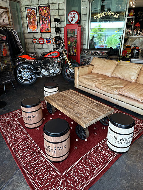 コーヒー木樽チェアー　（ブラウン）　単品　■　アメリカン雑貨　アメリカ雑貨　■　アメリカン雑貨　アメリカ雑貨 |  | 04