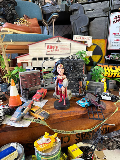 ロイヤルボブルズ　DCコミック　ワンダーウーマン　ボブルヘッド ■ アメリカン雑貨 アメリカ雑貨 |  | 02