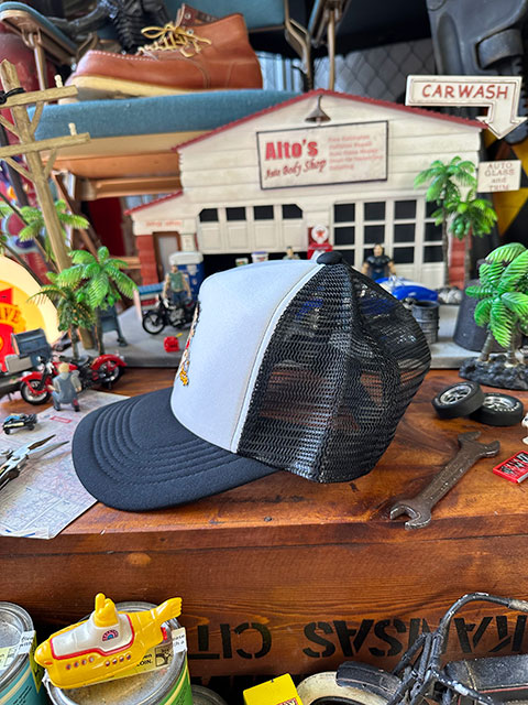 ベティ・ブープ　メッシュキャップ　帽子色＝ホワイト×ブラック ■ アメリカン雑貨 アメリカ雑貨 |  | 02