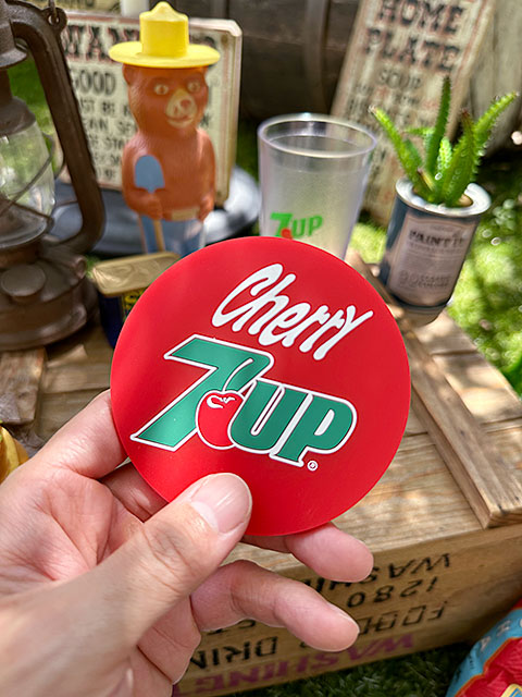 7UP　セブンアップ　ラバーコースター　（レッド）　単品　■ アメリカン雑貨 アメリカ雑貨 |  | 04