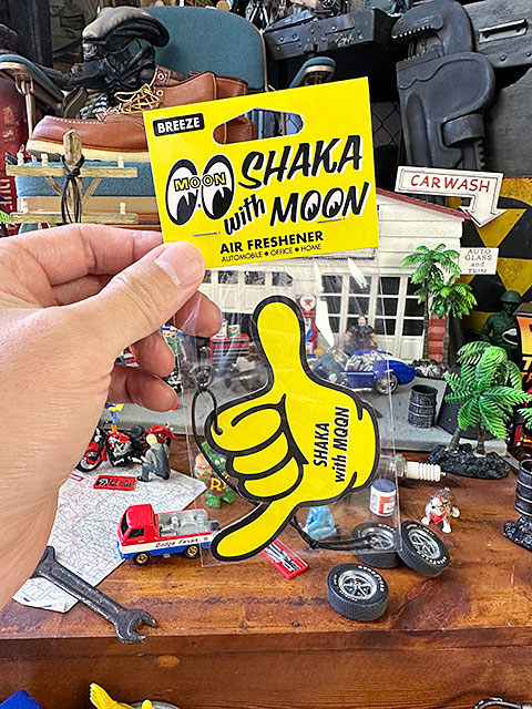 ムーンシャカ　エアーフレッシュナー　（ブリーズの香り）　ムーンアイズ　■　アメリカン雑貨　アメリカ雑貨 |  | 03