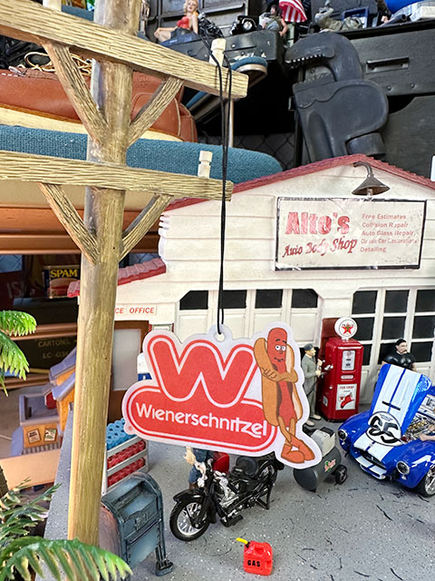 ウインナーシュニッツェル　エアーフレッシュナー　（ブラックアイスの香り）　■ アメリカン雑貨 アメリカ雑貨 |  | 01