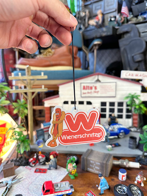 ウインナーシュニッツェル　エアーフレッシュナー　（ブラックアイスの香り）　■ アメリカン雑貨 アメリカ雑貨 |  | 03
