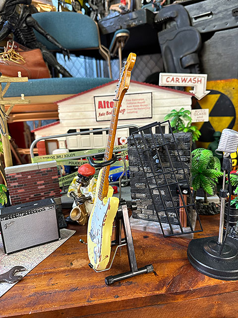イングヴェイ・マルムスティーン　Play Loud　フェンダー　ストラトキャスター　オフィシャルライセンス　ミニギター　レプリカ　1/4 |  | 03