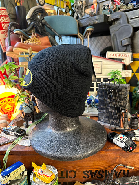 バットマン　刺繍ロゴ　オフィシャル　ニットキャップ　ニット帽　ビーニー ■ アメリカン雑貨 アメリカ雑貨 |  | 02