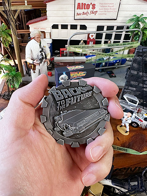 世界限定5000個　映画　バック・トゥ・ザ・フューチャー　ストップウォッチ　オフィシャル　メダリオン　リミテッドエディション |  | 01
