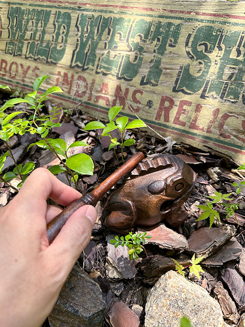 カエルギロ　（大きいサイズ）　■　アメリカン雑貨　アメリカ雑貨 |  | 08