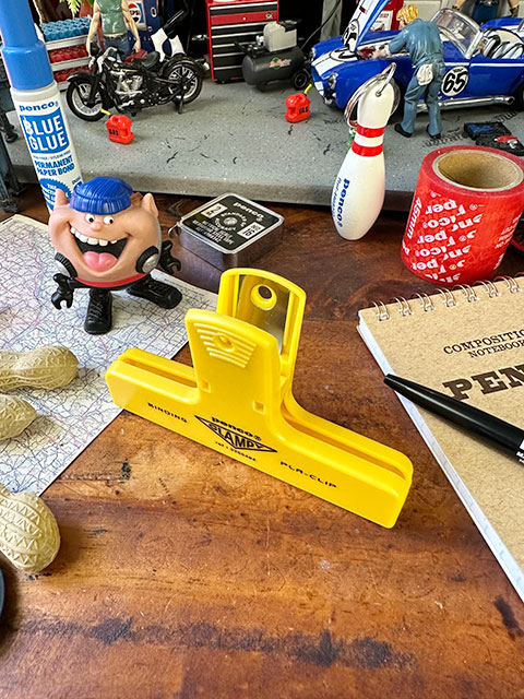 PENCO　ペンコ　プラクリップ　（イエロー）　単品　袋留め　ペーパークリップ　ブッククリップ　教科書クリップ　HIGHTIDE　ハイタイド |  | 01