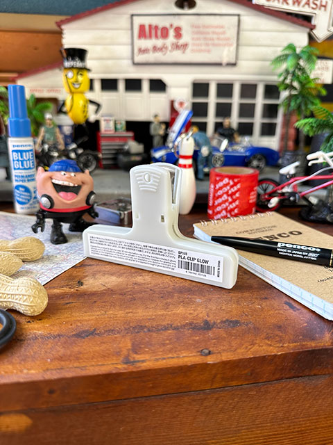 PENCO　ペンコ　プラクリップ　グロー　（蓄光）　単品　袋留め　ペーパークリップ　ブッククリップ　HIGHTIDE　ハイタイド 爆買 |  | 03