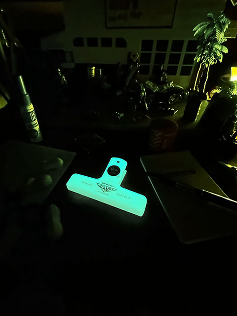 PENCO　ペンコ　プラクリップ　グロー　（蓄光）　単品　袋留め　ペーパークリップ　ブッククリップ　HIGHTIDE　ハイタイド 爆買 |  | 07