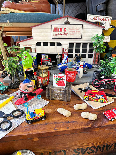 昭和レトロ　駄菓子　ステッカー　マルカワ　いちごフーセンガム　（Sサイズ）　■　アメリカン雑貨　アメリカ雑貨 爆買 |  | 01