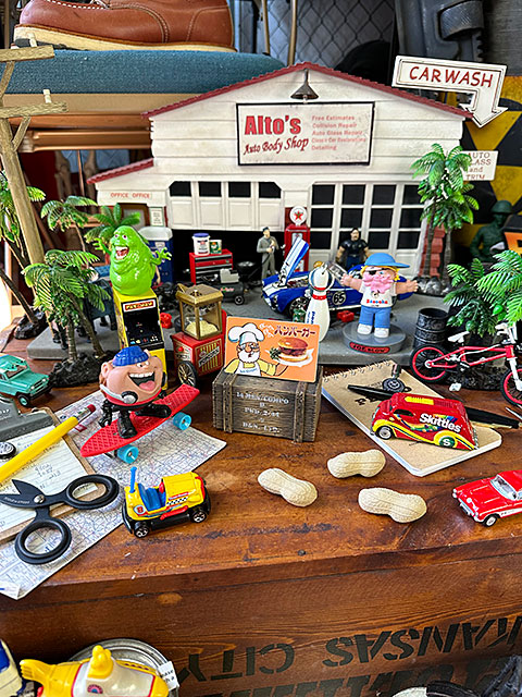 昭和レトロ　自動販売機　ハンバーガー　ステッカー ■ アメリカン雑貨 アメリカ雑貨 |  | 01