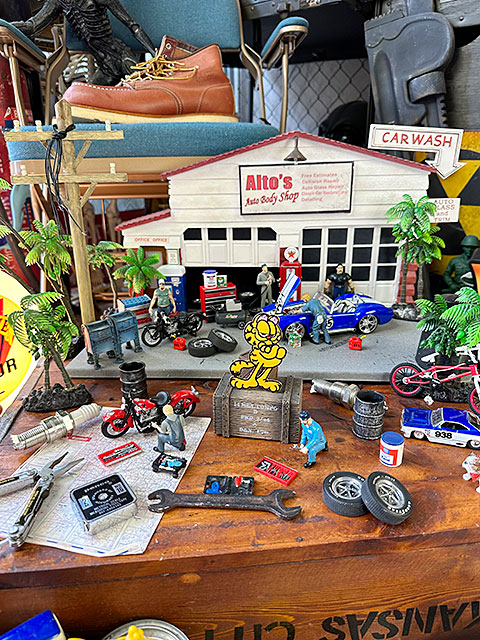 ガーフィールド　ワッペン　（スタンディングポーズ）　■　アメリカン雑貨　アメリカ雑貨 爆買 |  | 01