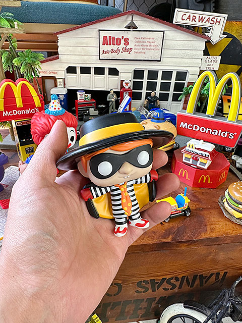ファンコポップ マクドナルド ハンバーグラー （マント