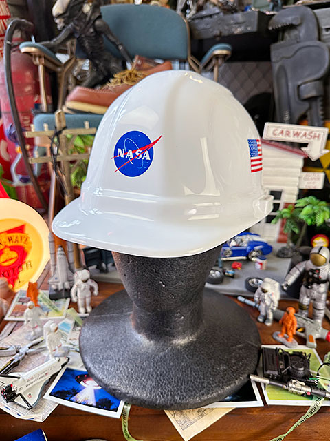 NASA　オフィシャル　ヘルメット　MADE IN U.S.A. ■ アメリカン雑貨 アメリカ雑貨｜candytower