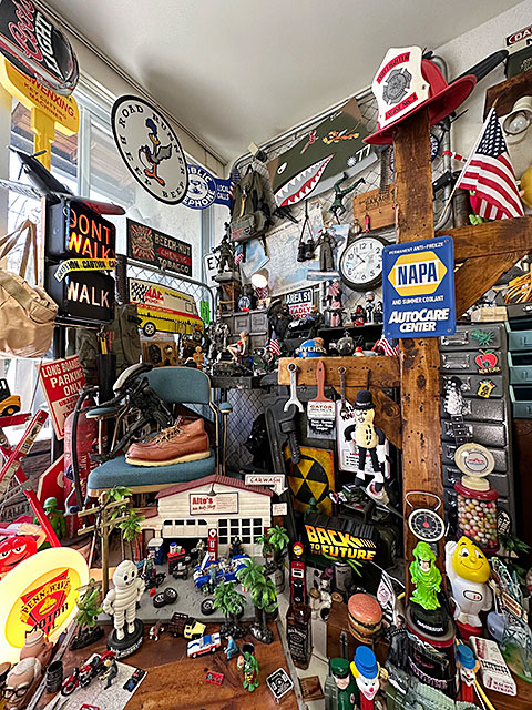 ミニサイズ　エンボスティンサイン　NAPA　オートケア　アメリカのロードサービス ■ アメリカン雑貨 アメリカ雑貨 |  | 03