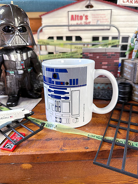 スターウォーズ R2-D2 オフィシャル マグカップ 315ml □ アメリカン雑貨 アメリカ雑貨 : 321404 :  アメリカン雑貨専門店キャンディタワー - 通販 - Yahoo!ショッピング