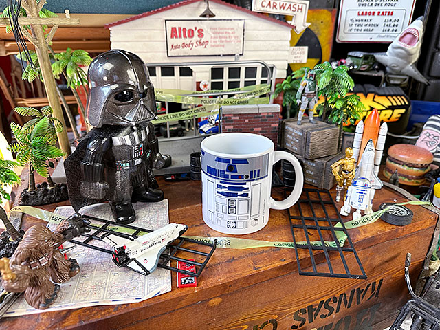 スターウォーズ R2-D2 オフィシャル マグカップ 315ml □ アメリカン雑貨 アメリカ雑貨 : 321404 :  アメリカン雑貨専門店キャンディタワー - 通販 - Yahoo!ショッピング