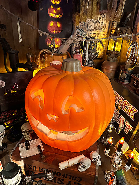 超特大サイズ！　ビッグ　パンプキンランタン　ラウンド　52cm　（XXLサイズ）　ハロウィン　ジャック・オ・ランタン　カボチャ　オバケ |  | 03