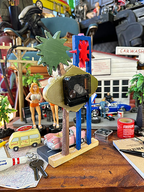 ラスベガスサイン　ピンクキャデラック　デスククロック　テーブルクロック ■ アメリカン雑貨 アメリカ雑貨 |  | 08