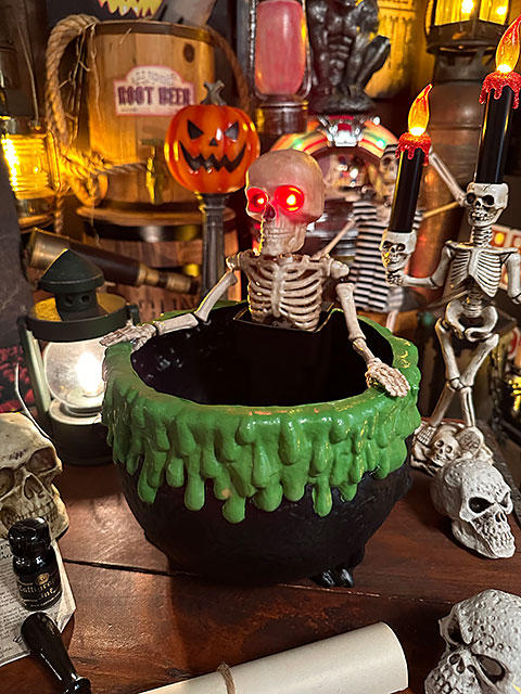 センサーで反応してしゃべる！動く！ムービング　ホラーキャンディポット　スケルトン ■ アメリカン雑貨 アメリカ雑貨 ハロウィン |  | 03