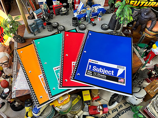 アメリカのカレッジノート　（4冊セット）　MADE IN U.S.A.　10.5 in×8 in　/　26.7cm×20.3cm　コイル　リングノート | 