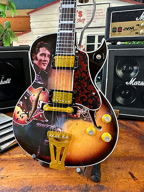 エルヴィス・プレスリー　オフィシャルライセンス　'68カムバック　スペシャル　ホロウボディ　ミニギター　レプリカ　1/4スケール |  | 02