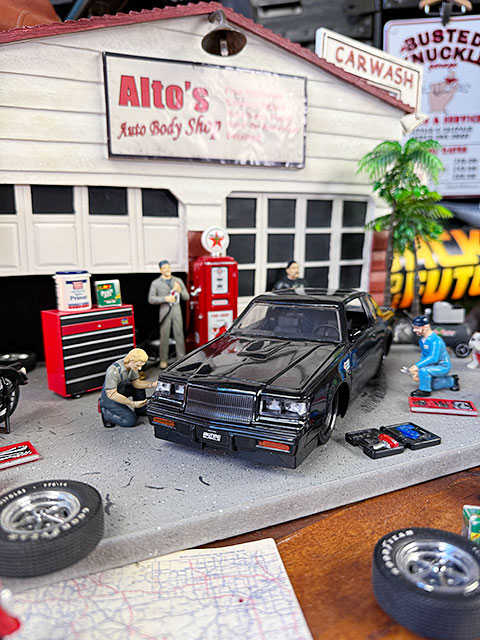 Jada 1987年 ビュイック グランドナショナル ダイキャストミニカー 1