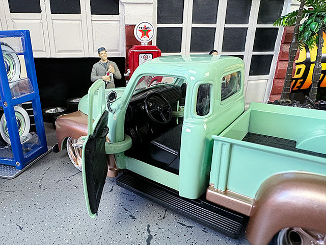 Jada　1953年シボレー　3100ピックアップ　ダイキャストミニカー　タイヤ＆ホイールセット付き　1/24スケール　（ミントグリーン）｜candytower｜06