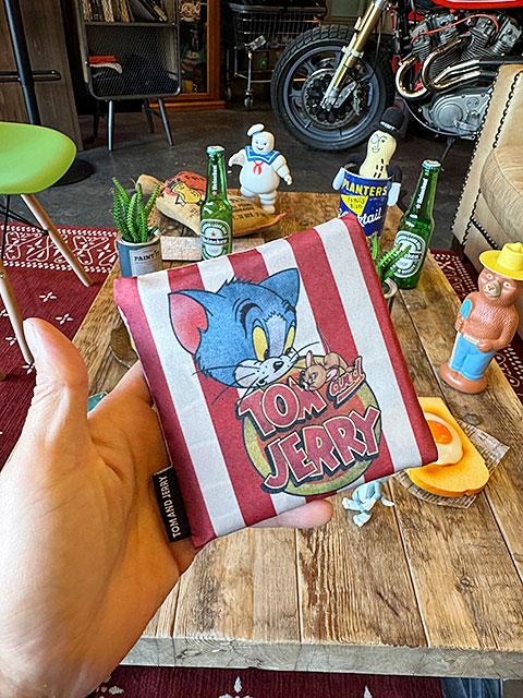トムとジェリー　ヴィンテージストライプ　エコバッグ　（収納ポーチ付き）　■　アメリカン雑貨　アメリカ雑貨 |  | 01