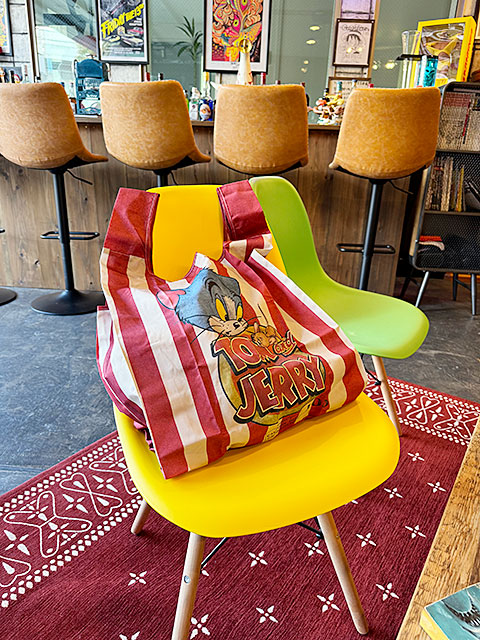 トムとジェリー　ヴィンテージストライプ　エコバッグ　（収納ポーチ付き）　■　アメリカン雑貨　アメリカ雑貨 |  | 04