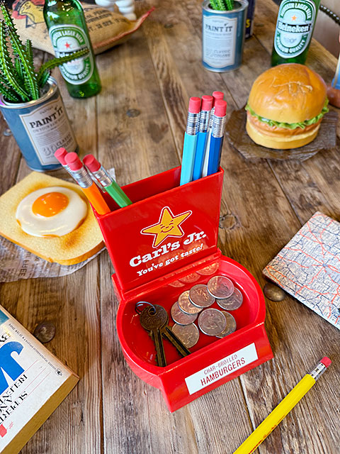 アメリカンヴィンテージ　ペンスタンド＆トレイ　（カールスジュニア）　■　アメリカン雑貨　アメリカ雑貨 |  | 01