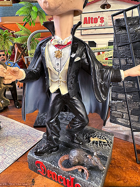 NECA ネカ ユニバーサルモンスターズ ドラキュラ伯爵 ヘッドノッカー