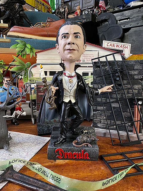 NECA　ネカ　ユニバーサルモンスターズ　ドラキュラ伯爵　ヘッドノッカー　魔人ドラキュラ　ベラ・ルゴシ　ボビングヘッド |  | 08