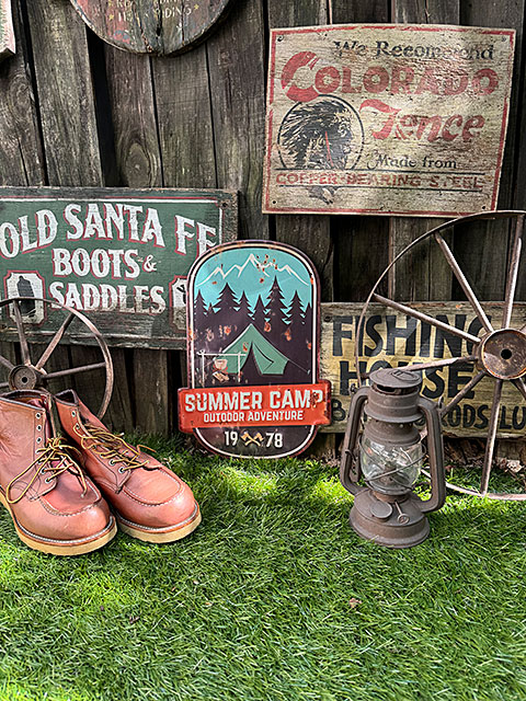 アウトドア　キャンプ　エンボスティンサイン　（サマーキャンプ）　ブリキ看板　■　アメリカン雑貨　アメリカ雑貨 |  | 03