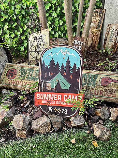 アウトドア　キャンプ　エンボスティンサイン　（サマーキャンプ）　ブリキ看板　■　アメリカン雑貨　アメリカ雑貨 |  | 08
